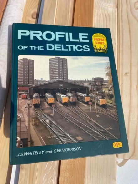 Photo of free Book on Trains - Deltics (Chesham HP5) #1