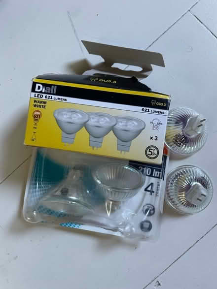 Photo of free Lightbulbs (SE17) #1
