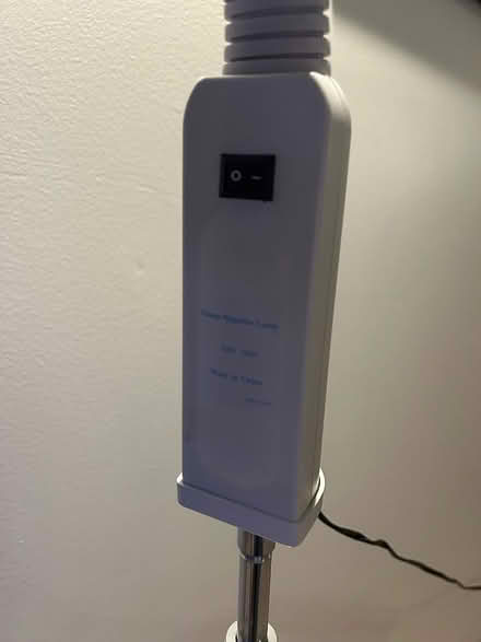 Photo of free woods lamp (Willoughby Hills) #2