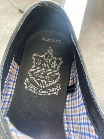 Photo of free Black shoes (SE12 lee) #2