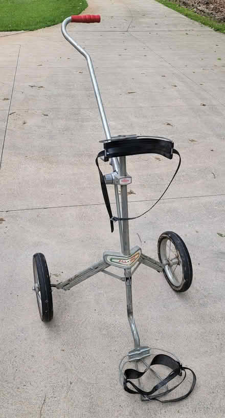 Photo of free golf pull cart (Brighton /Howell, MI) #2