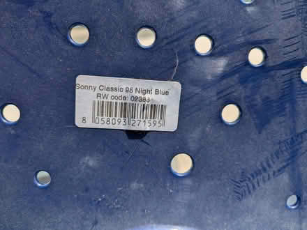 Photo of free Dog Beds, collapsible travel crate and cone of shame (East Leake LE12) #3