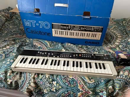 Photo of free Casiotone MT-70 Keyboard Piano (Stanway CO3) #1