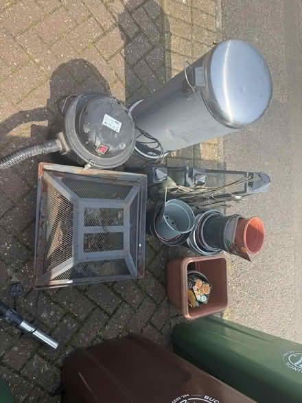 Photo of free Assortment of stuff (Buckinghamshire HP20) #1