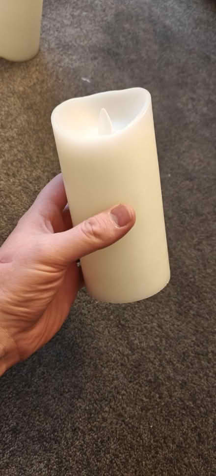 Photo of free LED Flickering Candles (Kidderminster DY10) #2