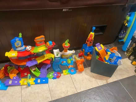Photo of free Various toot toot drivers sets (Echo Square DA12) #1