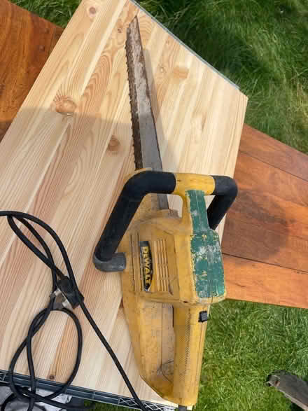 Photo of free Dewalt 240v block saw (Chesham HP5) #1