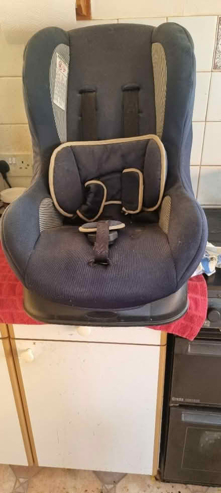 Photo of free Child care seat #2 (CR3 Chaldon) #1