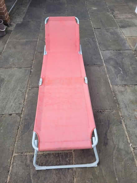Photo of free sun lounger (Eden Park) #1