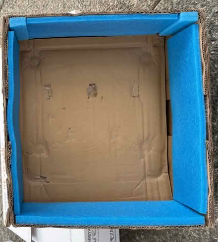 Photo of free Lots of cardboard boxes (1075 Valencia Avenue) #4