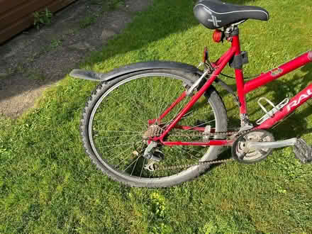 Photo of free Raleigh Mantis Mountain Bike (Chesterton OX26) #3