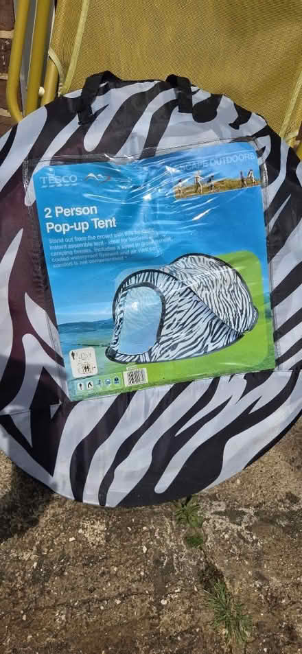 Photo of free Pop up tent (Purley CR8) #1
