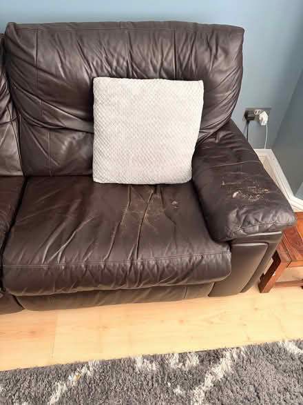 Photo of free Sofa slight damage see pictures (Hillingdon UB10) #2