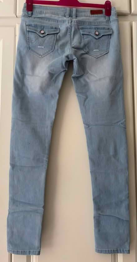 Photo of free Women’s skinny jeans (SM1) #2