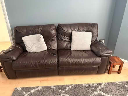 Photo of free Sofa slight damage see pictures (Hillingdon UB10) #3