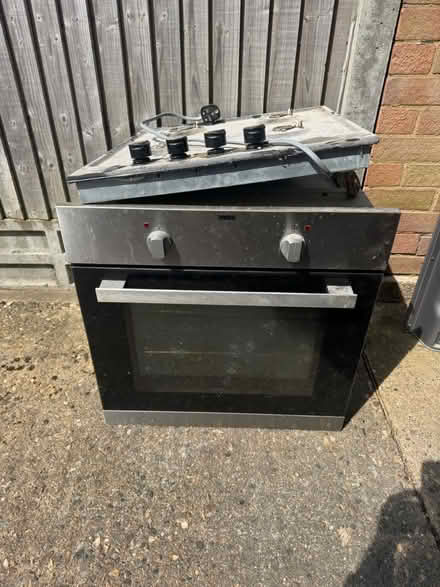 Photo of free zanussi gas cooker & hob (Cheshunt EN7) #1