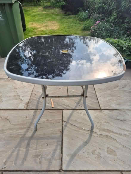 Photo of free Garden table (Cassiobury WD17) #1