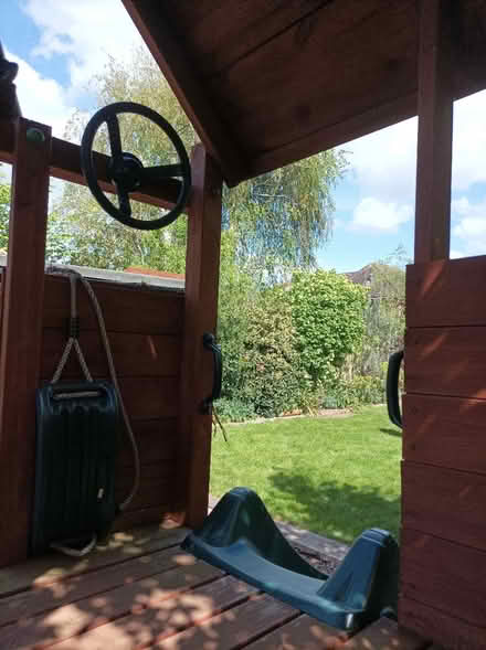 Photo of free Dunsterhouse Epic Climbing Frame (Swan Lane, Wickford, SS11) #3