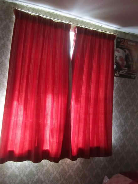 Photo of free pair red curtains (Potters bar EN6) #1