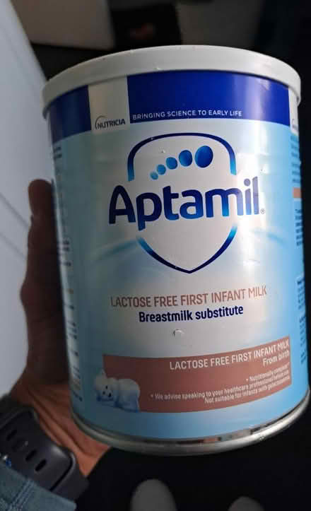 Photo of free Aptamil lactose free infant milk (SW16) #2