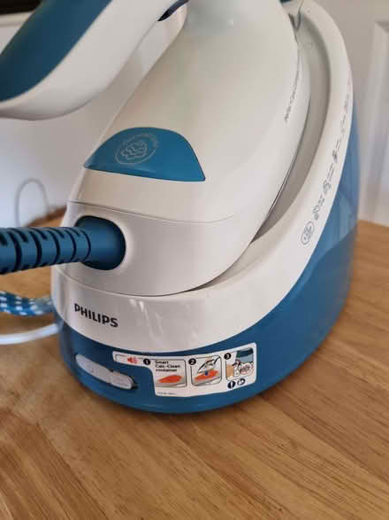 Photo of free Philips GC6830 steam iron - spares repair (Queen's Park BN2) #4