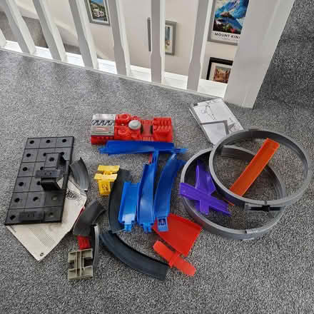 Photo of free Hotwheels track (Chesham HP5) #1