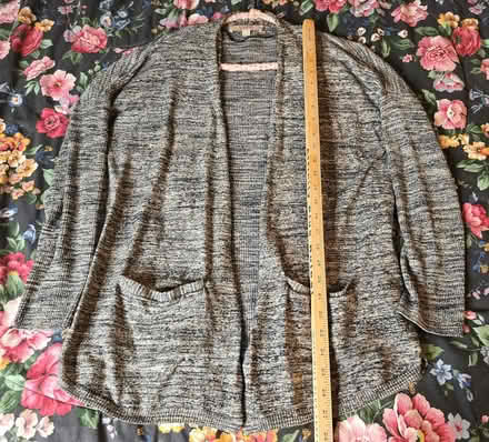 Photo of free B&W Cardigan w/ Pockets L (West 7th) #3