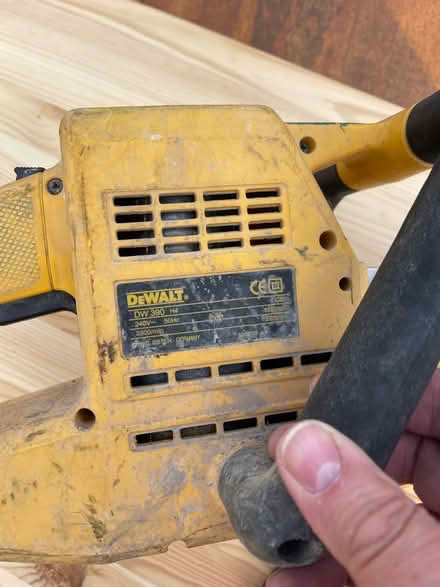 Photo of free Dewalt 240v block saw (Chesham HP5) #2