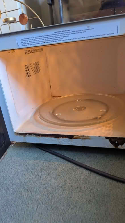 Photo of free Russell Hobbs microwave (Tufnell Park N19) #2