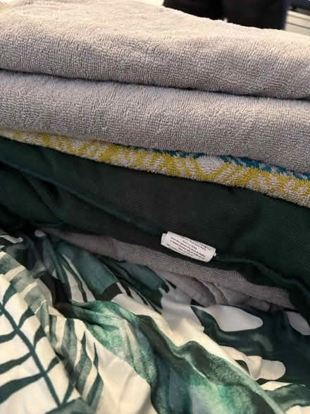 Photo of free Wide range of towels (DE23) #1