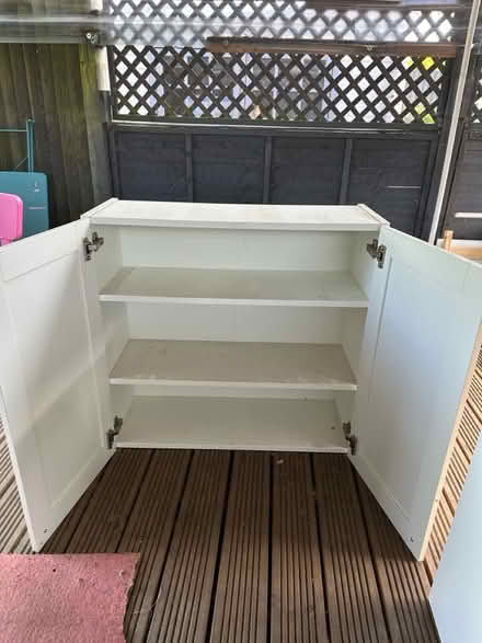 Photo of free 3 Cabinets (Se9 2af) #2