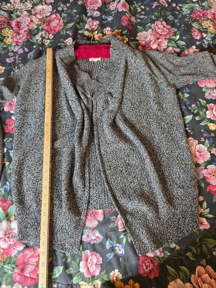 Photo of free B&W Open Cardigan L (West 7th) #4