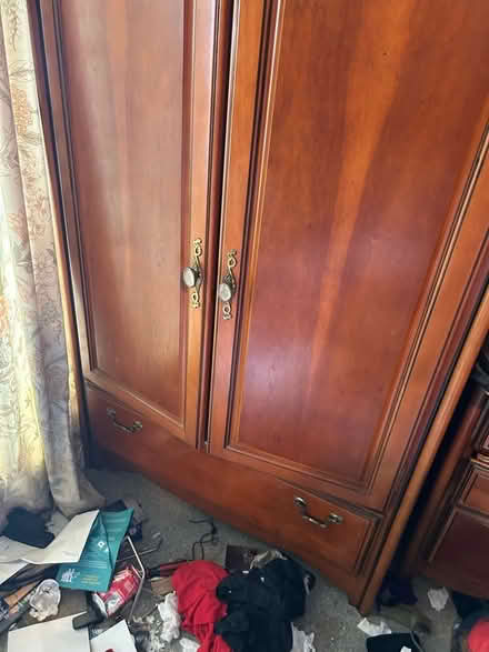 Photo of free 2 large wardrobes and 2 chest of drawers (Gwaelod-Y-Garth CF15) #3