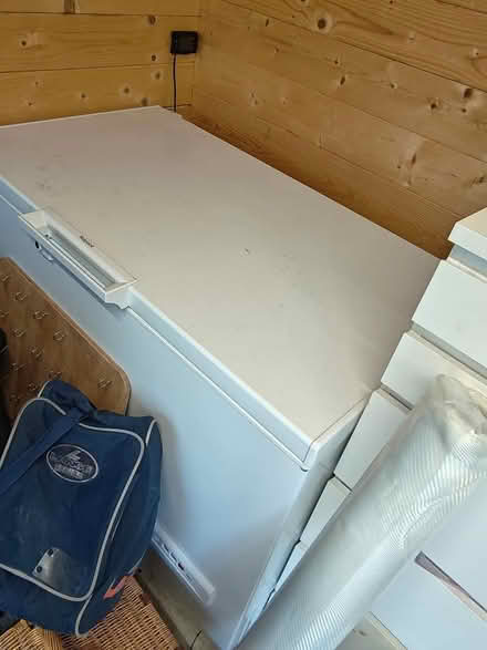 Photo of free Hotpoint freezer 120x70cm (IG4) #1