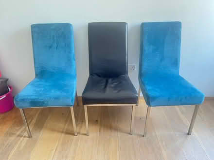 Photo of free 6 leather dinning chairs (Drayton Park N7) #2