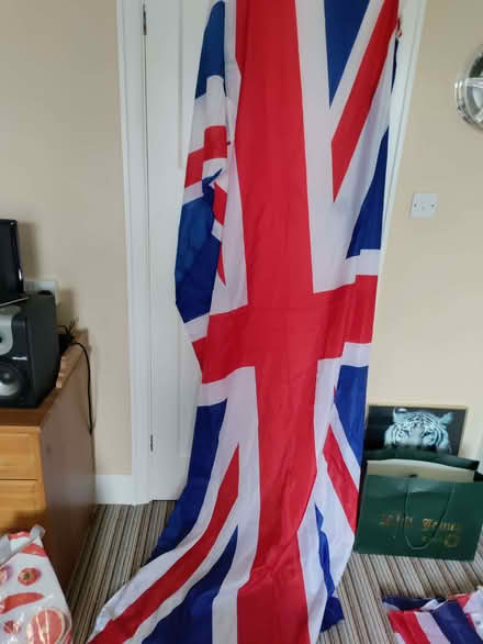 Photo of free Massive Union Flag (California DE22) #1