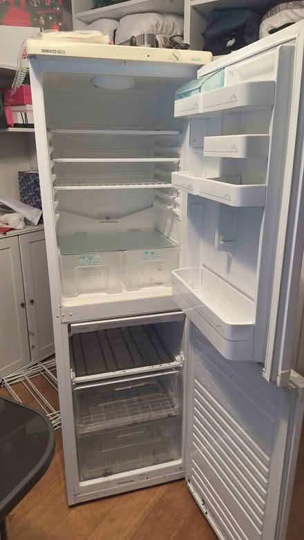 Photo of free Fridge Beko (Bray) #2