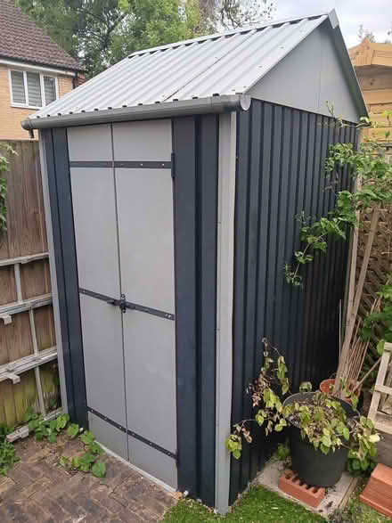 Photo of free Garden shed (Yours if you dismantle it!) (Ladywell SE13) #1
