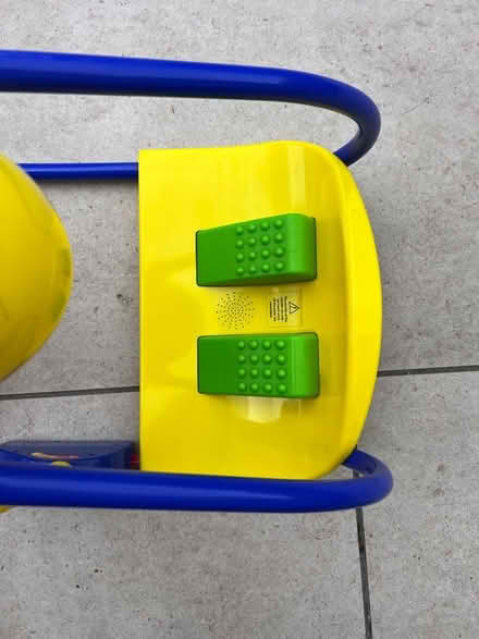 Photo of free BAO ride-on toy racing car (Static) (Westbrook WA5) #3