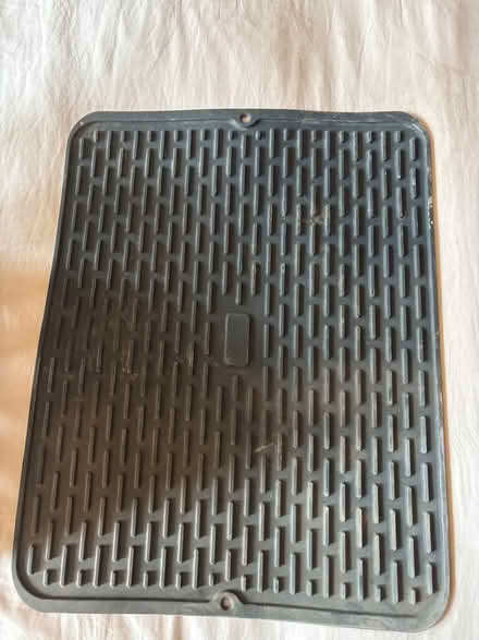Photo of free Silicone dish draining matt (Turnpike Lane, N22) #1