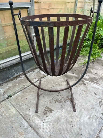 Photo of free Iron fire basket (Reigate) #2