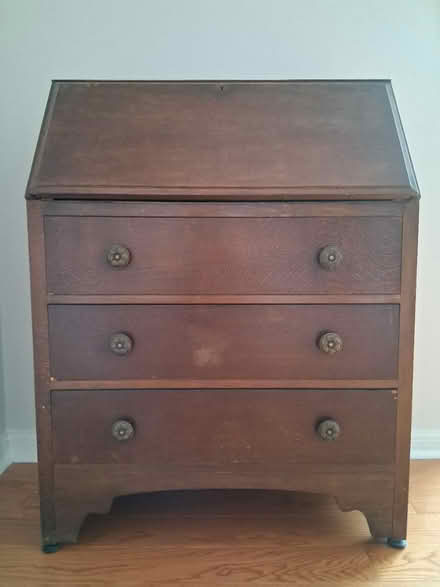 Photo of free Antique Scecretary Desk (Oakwood Vaughan) #2