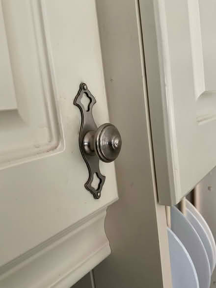 Photo of free Kitchen cupboard handles (Reigate RH2) #3