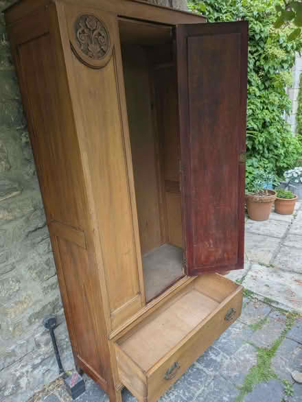 Photo of free Small Edwardian wardrobe (rosewood maybe?) (Headington OX3) #2