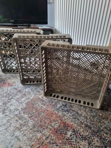 Photo of free Dishwasher trays (Maidstone ME15) #4