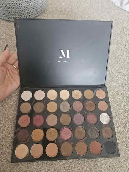 Photo of free Morphe babe makeup palette (Edmonton N18) #1