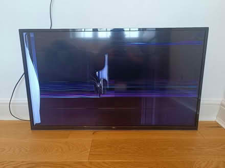 Photo of free TV spare/repair 40" Smart 4K HD (SE9) #1