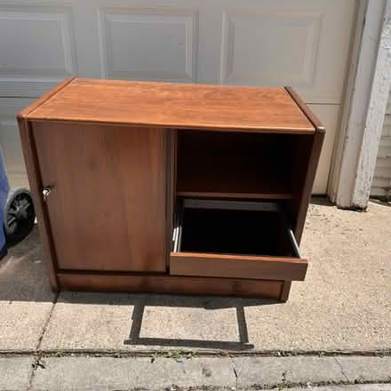 Photo of free Wood cabinet (Oak Park) #2