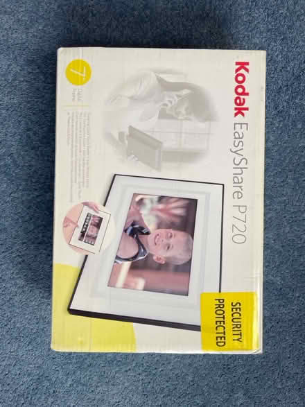 Photo of free Digital picture frame (BR2) #2