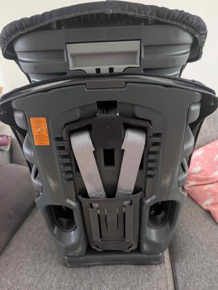 Photo of free Britax Römer Evolva 1-2-3 car seat (BR1) #4